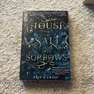 House of Salt and Sorrows by Erin Craig